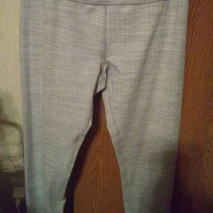 Size medium cream/tan tweed material skinny pants